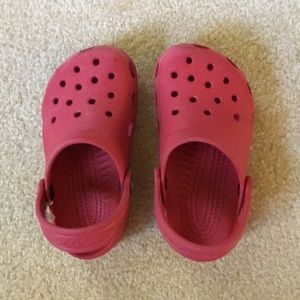 Little red crocs size 8/9
